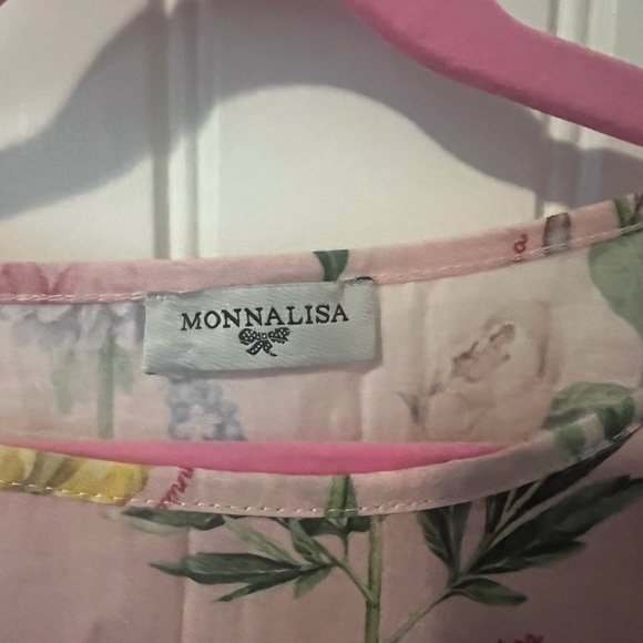 Monna Lisa girls floral muslin ruffled poncho style cover-up. Size 10. Like new! - Picture 2 of 3